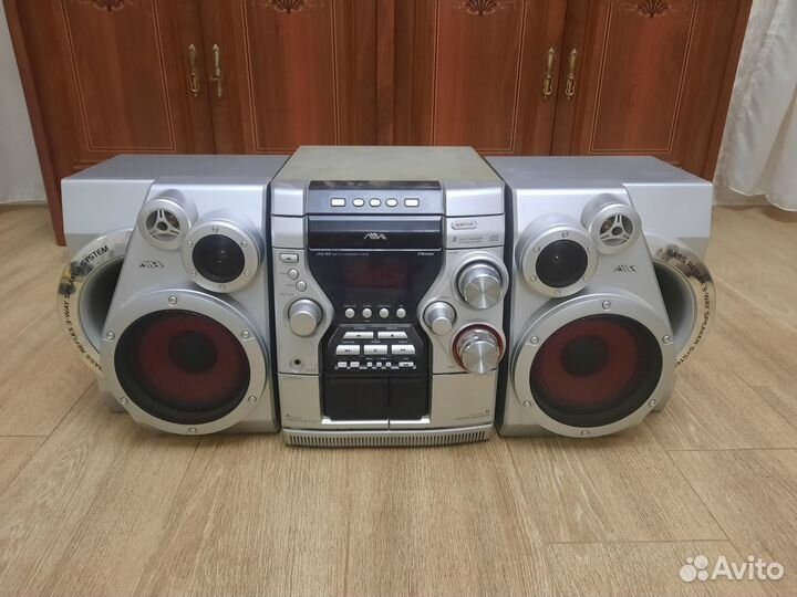 Музыкальный центр