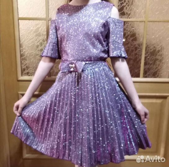 Платье для девочки новое