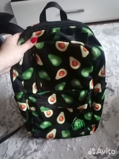 Портфель рюкзак школьный