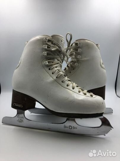 Профессиональные фигурные коньки risport