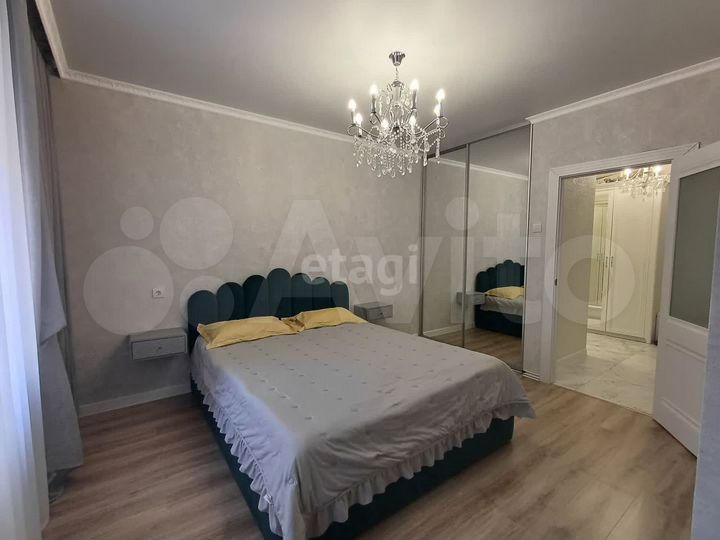 3-к. квартира, 78,4 м², 10/18 эт.