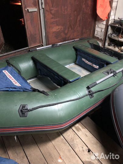 Лодка Nissamaran 320 tornado