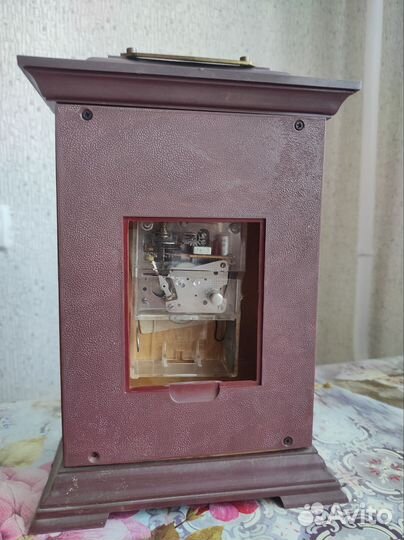 Настольные часы