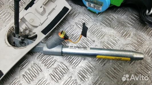 Ремень безопасности с пиропатроном сиденья передне