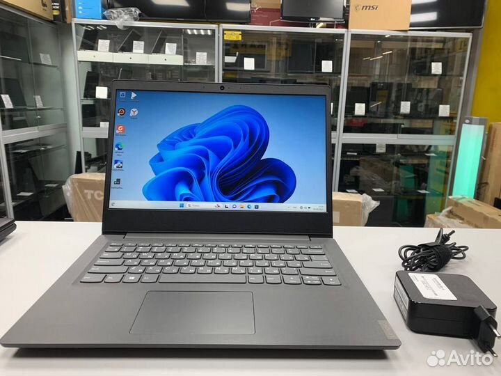 Ноутбук Lenovo V14-ADA AMD 2.6Ghz/ Ram 8Gb/ SSD