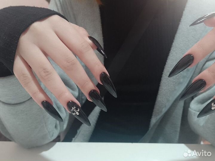 Мастер маникюра