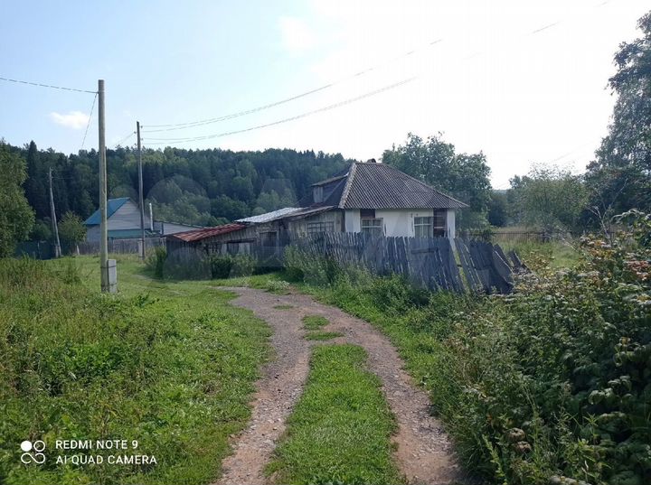 Дом 28,7 м² на участке 15 сот.