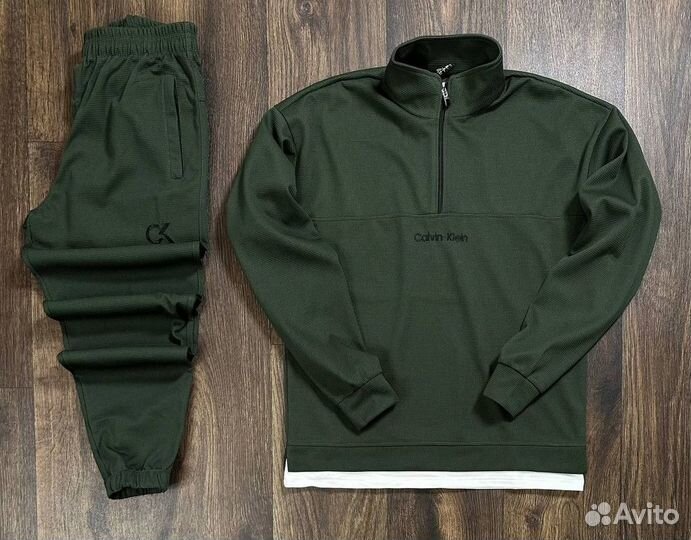 Спортивный костюм Calvin Klein