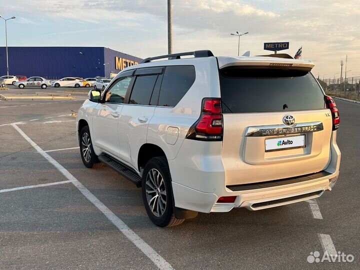 Toyota Land Cruiser Prado 2.8 AT, 2019, 40 000 км