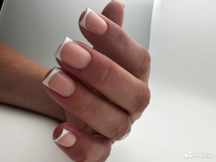 Мастер маникюра