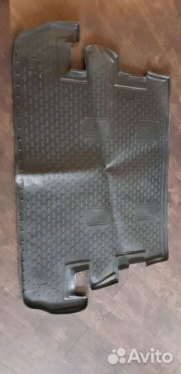 Коврик багажник toyota lc 200