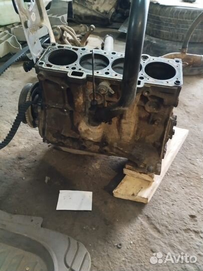 Блок цилиндров ваз 11183