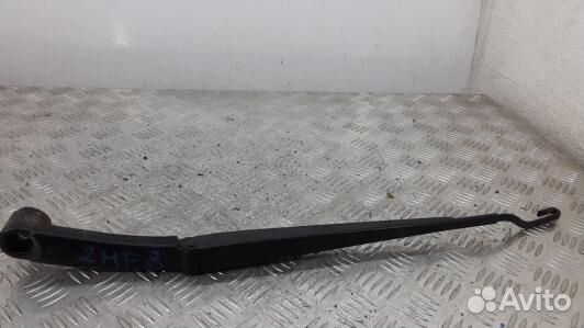 Щеткодержатель лобового стекла KIA optima 3 (2MF08