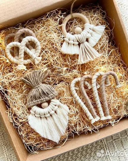 Новогодние украшения из макраме для интерьера