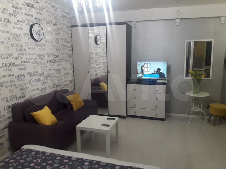 1-к. квартира, 35 м², 1/10 эт.