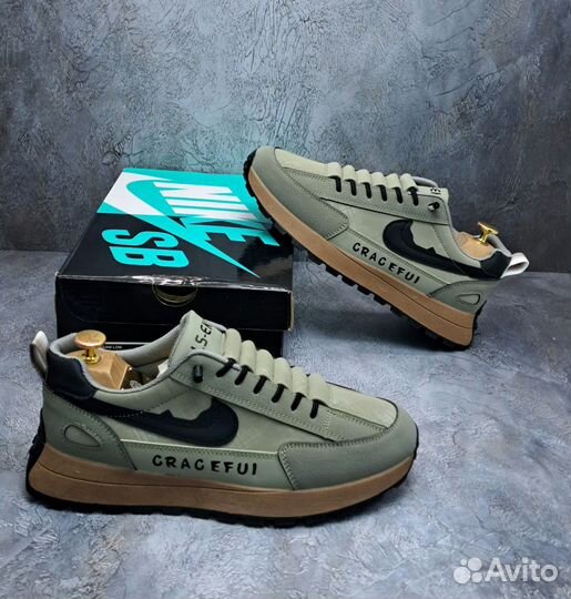 Кроссовки мужские тип Nike