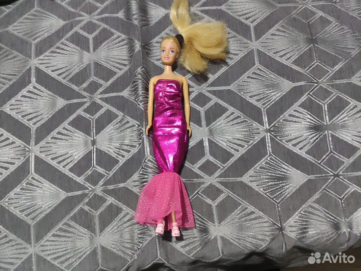 Кукла барби