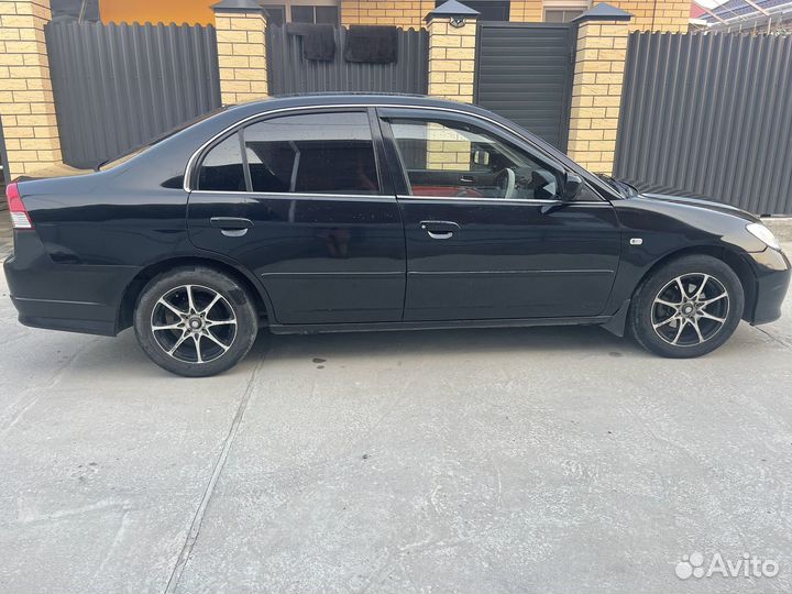 Сдам машину в аренду