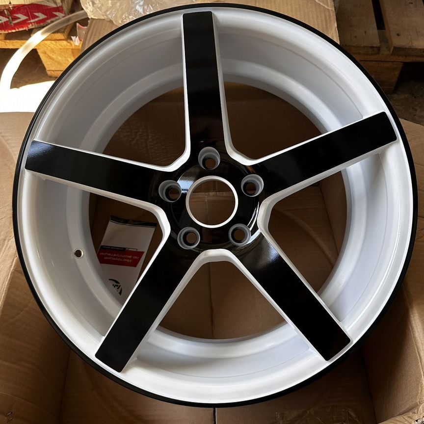 Литые диски IJITSU SLK0221 8×R18 5×114.3