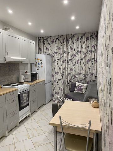 1-к. квартира, 36 м², 2/12 эт.