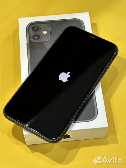 iPhone 11, 64 ГБ
