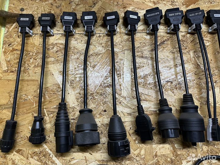 Автосканер Delphi ds150e с переходниками 16 шт