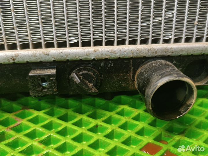 Радиатор охлаждения двигателя Mitsubishi rvr