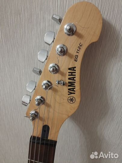 Электрогитара yamaha EG 112C