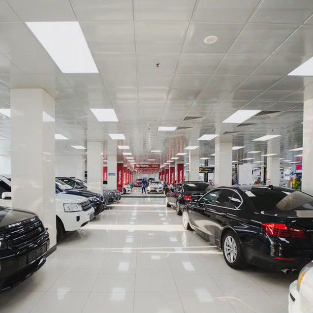 Торговая площадь под авто с пробегом, от 100 м²