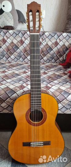 Акустическая гитара yamaha c40 бу