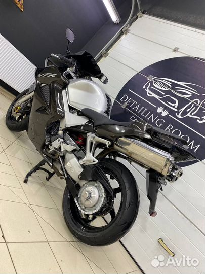 Honda VFR 800 vtec 04г