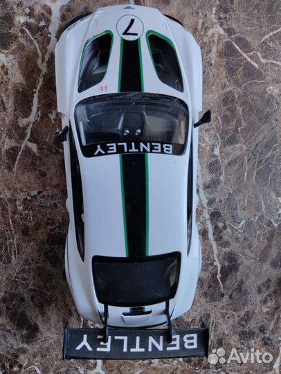 Bentley Continental GT3 на р/у