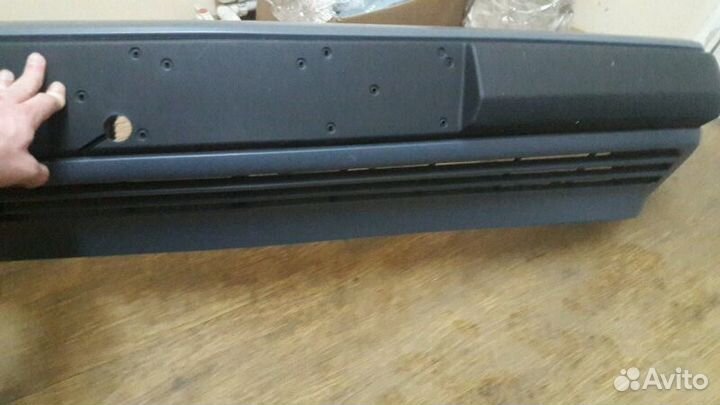 Бампер передний Mercedes Benz W124