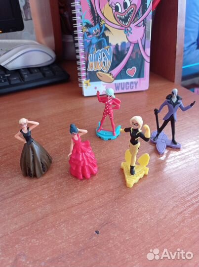 Игрушки из киндера