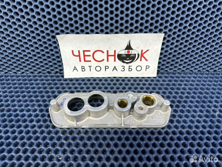 Фланец системы охлаждения Audi Q7 4L 2005-2015