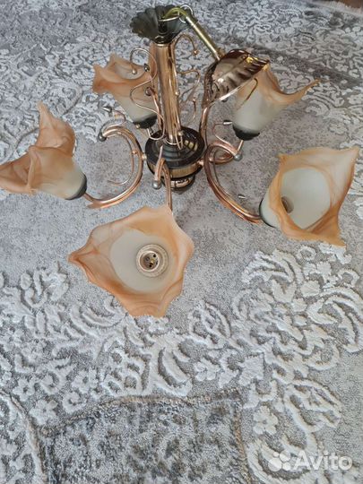 Люстра потолочная