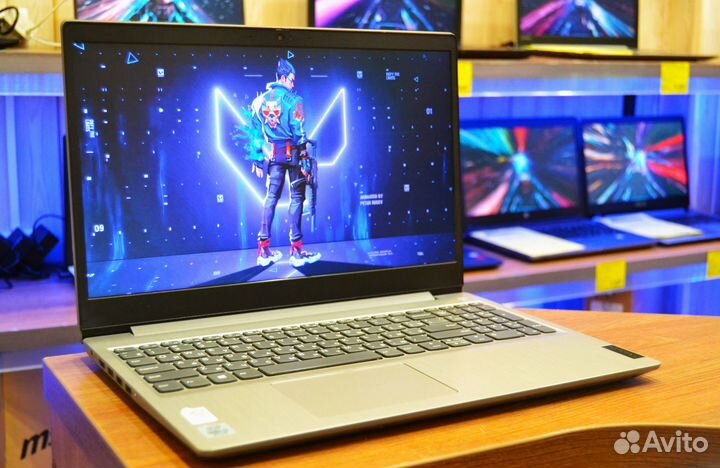 Современный ноутбук Lenovo на Core i3-10го