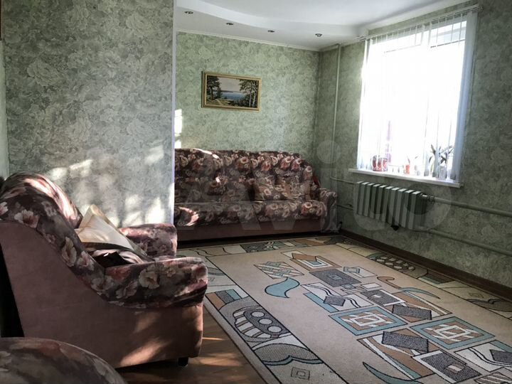 Коттедж 297 м² на участке 12 сот.