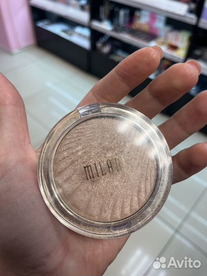 Хайлайтеры Makeup revolution, Sleek, paese