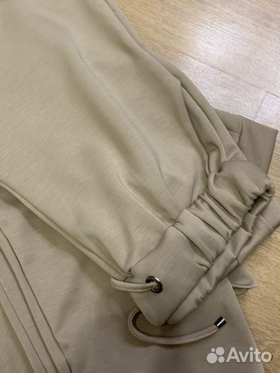 Костюм женский спортивный 46