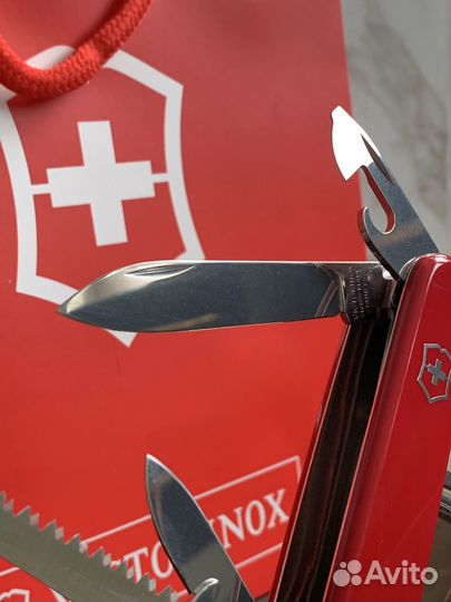 Нож Victorinox 1.4713 Fieldmaster Red новый