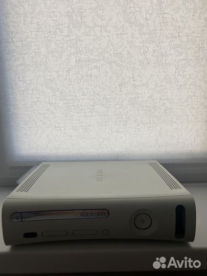 Продам Xbox 360 Fat