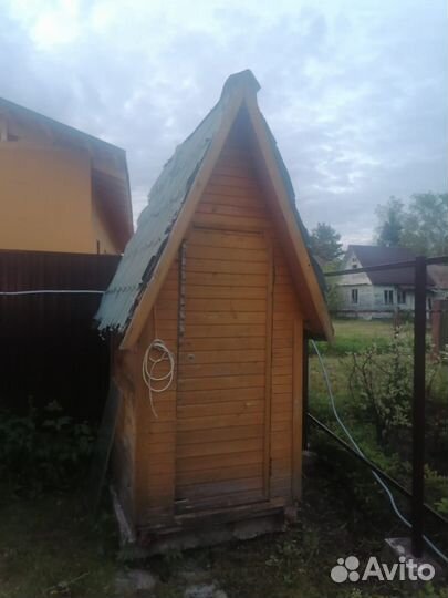 Дачный туалет деревянный