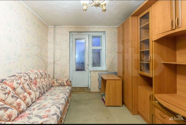 Комната 13 м² в 3-к., 3/10 эт.