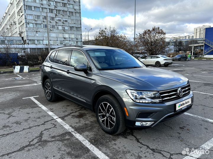 Volkswagen Tiguan 2.0 AMT, 2021, 30 000 км