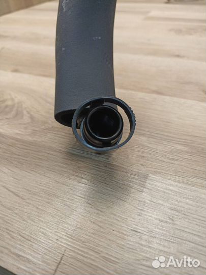 Трубка вентиляции картерных газов BMW X3 G01 2022