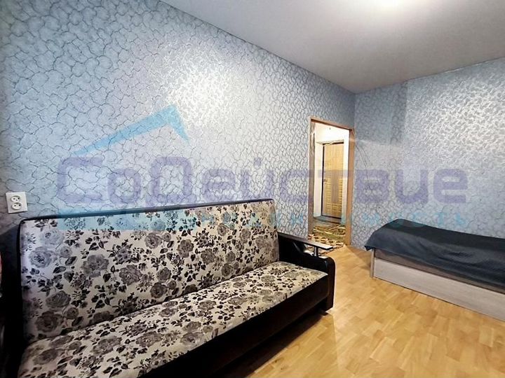 2-к. квартира, 40 м², 1/3 эт.