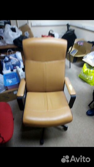 Перетяжка офисных кресел, авто кресел, салон авто