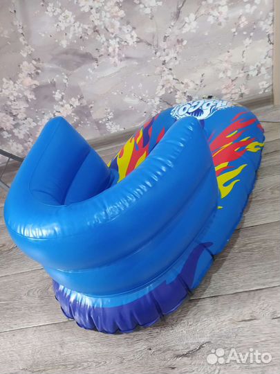 Надувной пончик