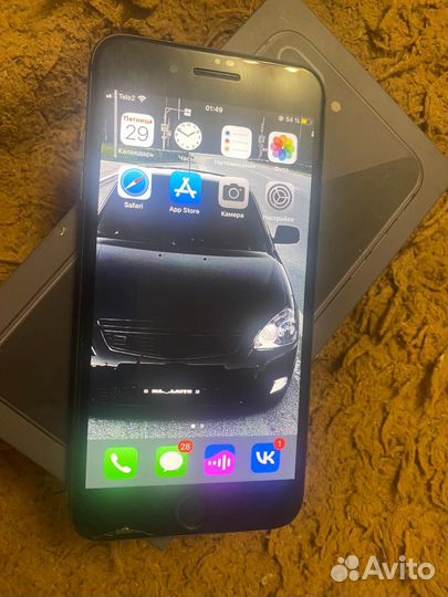 iPhone 8 Plus, 64 ГБ